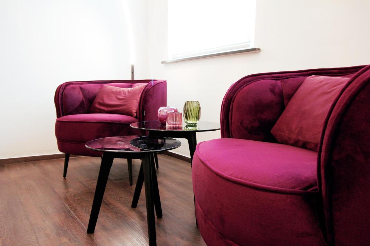 Secret Hideaways Cozystudio Superior Apartments Mit Wifi L 450M Bis Uni L Messe L Flughafen L Zoo Ντούισμπουργκ Εξωτερικό φωτογραφία
